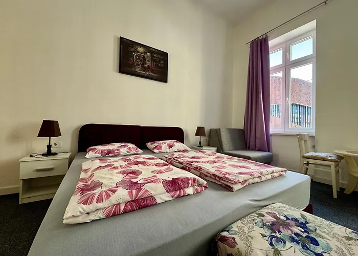 Explorer - The Classic * Sarajevo