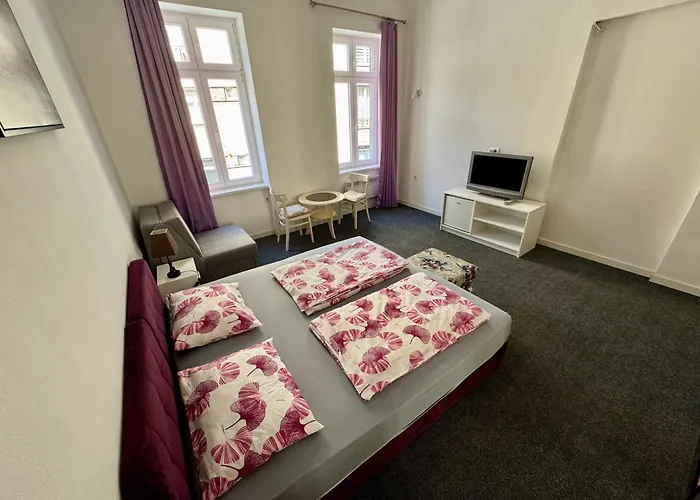 Explorer - The Classic *